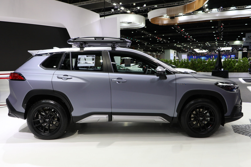 新型コンパクトSUV「カローラ クロス」