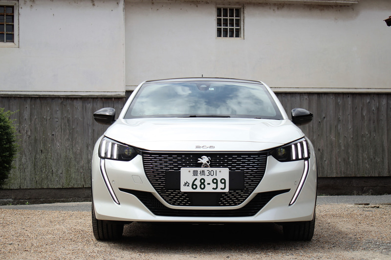 新型208 GT Lineのボディサイズは4095×1745×1465mm（全長×全幅×全高）。ホイールベースは2540mm