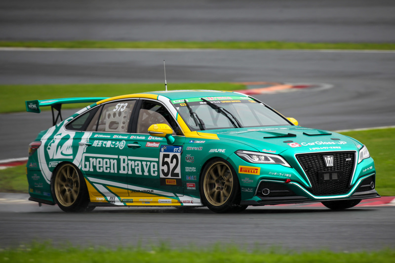 トヨタ自動車「クラウン」のレーシングカー