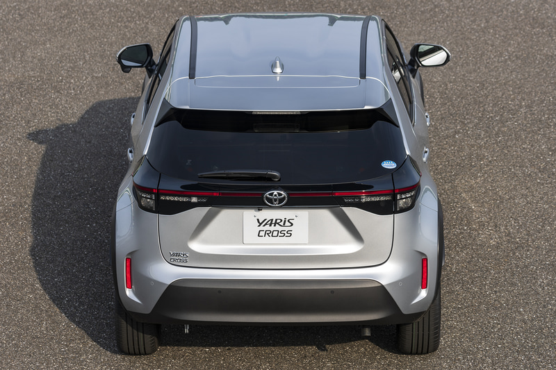 ボディサイズは4180×1765×1560（全長×全幅×全高）mm。実車を前にすると数値から感じるよりボリュームがある。撮影車両はZでボディカラーはシルバーメタリック