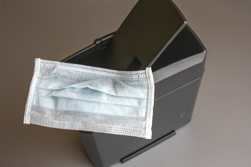 必要にかられて車内にゴミ箱を置くことにした