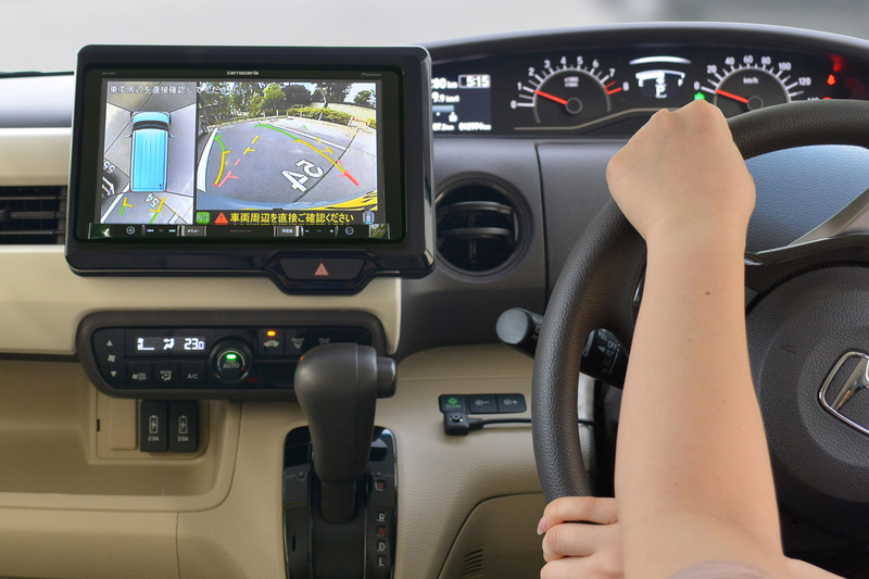 ホンダ「N-BOX/N-BOX カスタム」に後付けできるサテライトビューカメラ