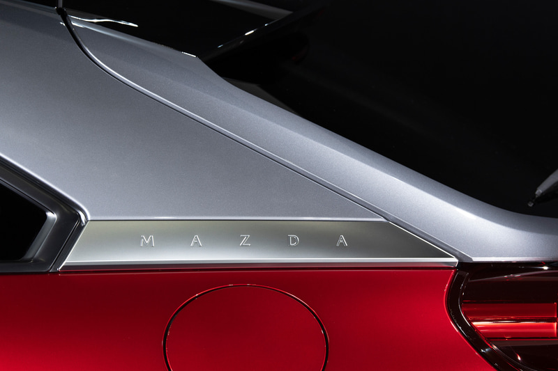 「MAZDA MX-30」マイルドハイブリッドモデル（国内仕様）