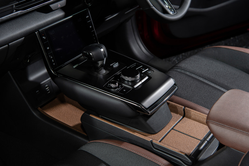 「MAZDA MX-30」マイルドハイブリッドモデル（国内仕様）