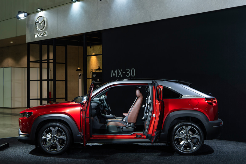 「MAZDA MX-30」マイルドハイブリッドモデル（国内仕様）