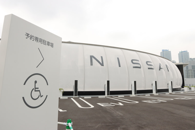 Webサイトから予約することでEVのみ駐車することが可能