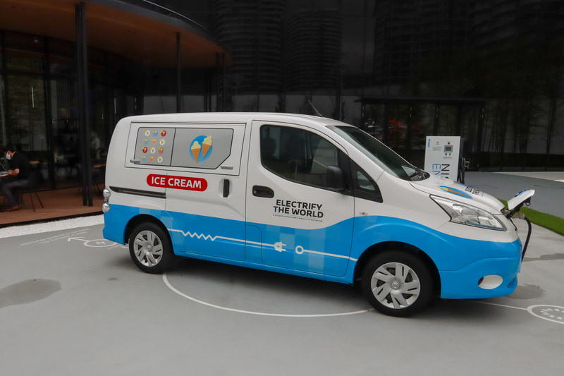 アイスクリーム屋さん仕様のe-NV200