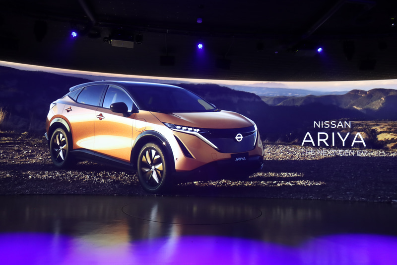 「ARIYA SHOW」ではリアルなアリアと映像が融合してアリアの魅力を伝える