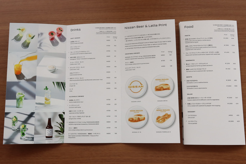 サンドイッチやお弁当、パスタなど食事も取りそろえる