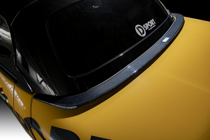 RGスポイラー（フルカーボン）装着状態