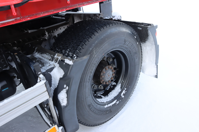 トラクターヘッドへの装着例