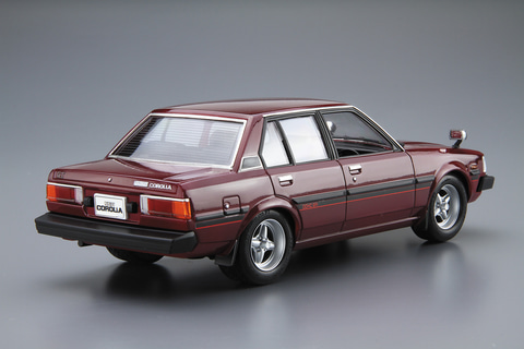 アオシマ1/24 プラモデル完成品　E71カローラGT Amazon.com: Aoshima 1/24 Toyota E71/70 Corolla Sedan GT/DX