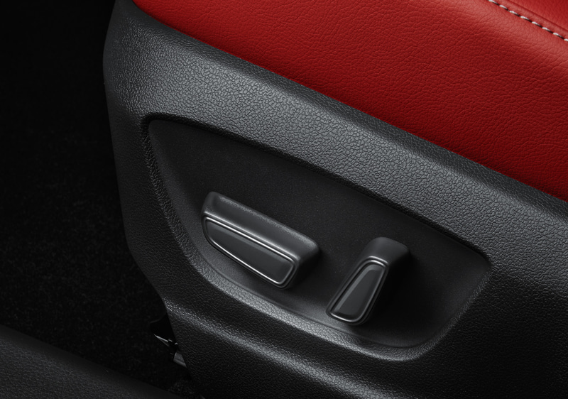 助手席にパワーシートを設定