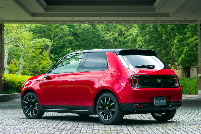 プレミアムクリスタルレッド・メタリック