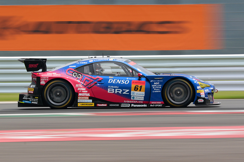 61号車 SUBARU BRZ R&D SPORT（井口卓人/山内英輝組、DL）は予選4位