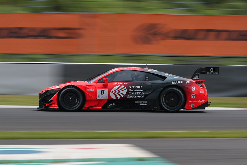 SUPER GT第2戦 富士の予選でポールポジションを獲得した8号車 ARTA NSX-GT（野尻智紀/福住仁嶺組、BS）