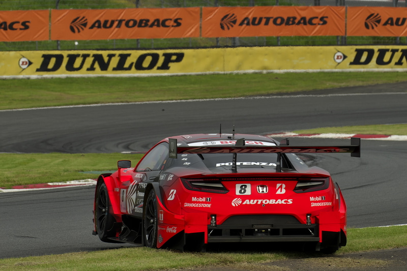 8号車はFROによって位置を変更。その後は自走可能となった