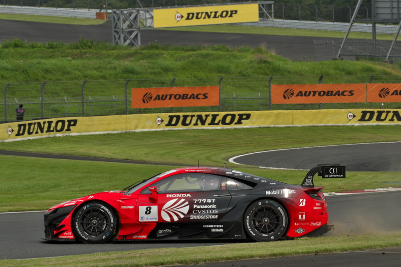 8号車はFROによって位置を変更。その後は自走可能となった