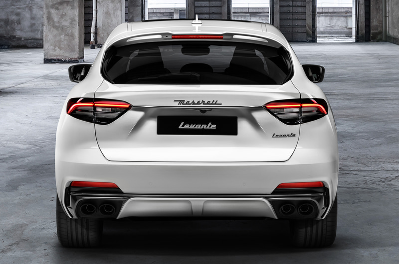 レヴァンテ トロフェオ