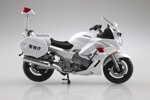 1/12 完成品バイクシリーズ　CB1300P（白バイ）　警視庁　バイク Amazon.co.jp: スカイネット 1/12 完成品バイクCB1300P 白バイ