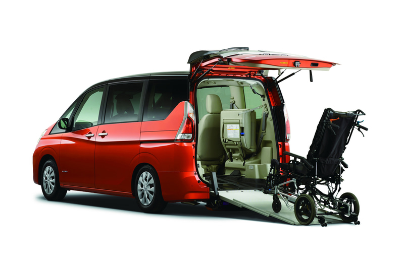 セレナ「チェアキャブ スロープタイプ」