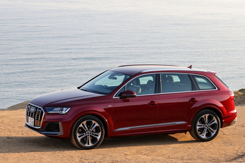 アウディ、新型「Q7」 48Vマイルドハイブリッド搭載など大幅改良 - Car