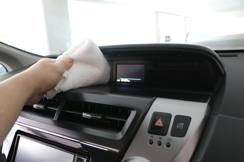 ダッシュボードやメーター類