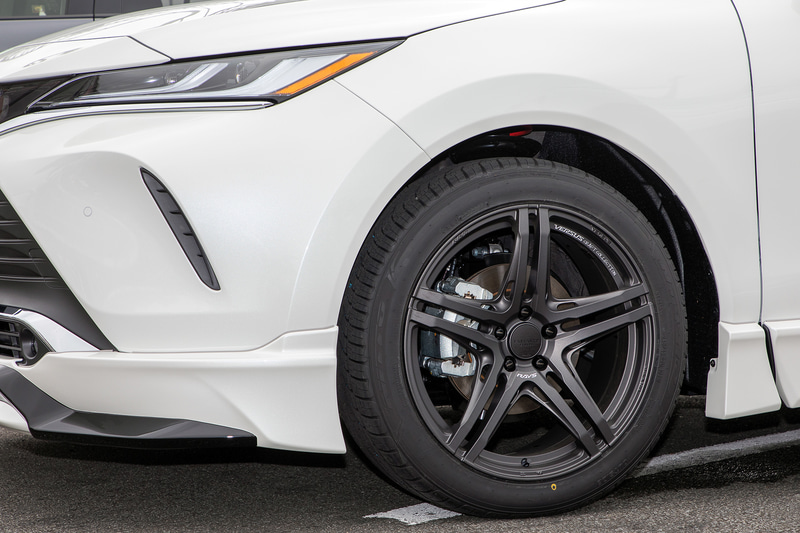 SunYard/トヨタ ハリアー/VERSUS クラフトコレクション V.V.5.2S