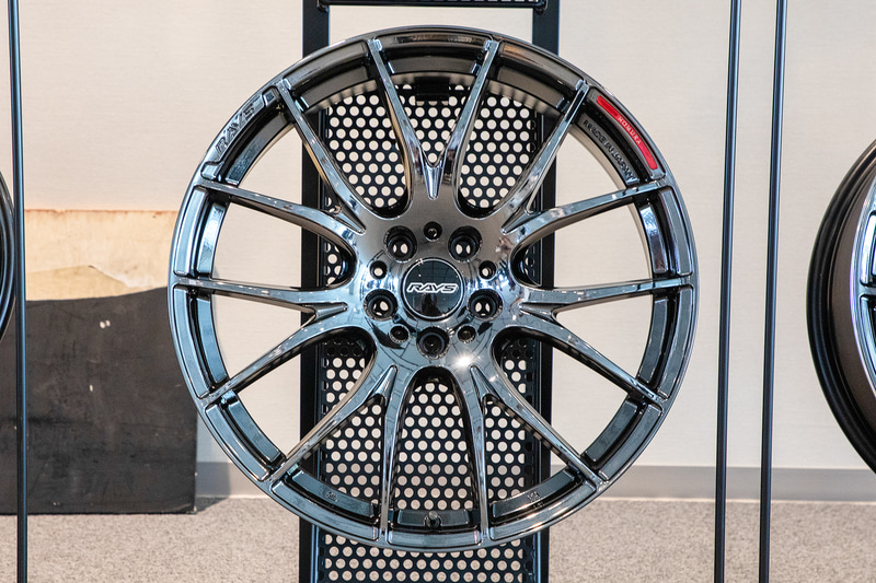 HOMURA 2X7 ジェットブラックエディション（鋳造）