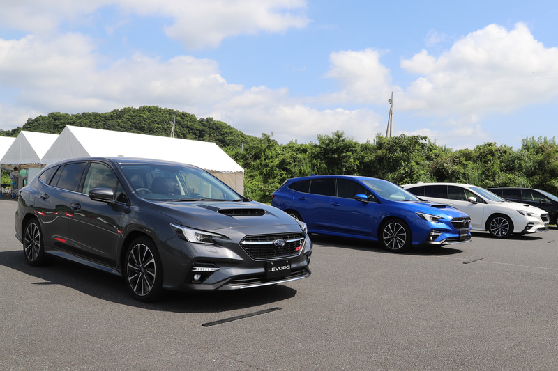 エクステリアデザインも変更された新型レヴォーグ