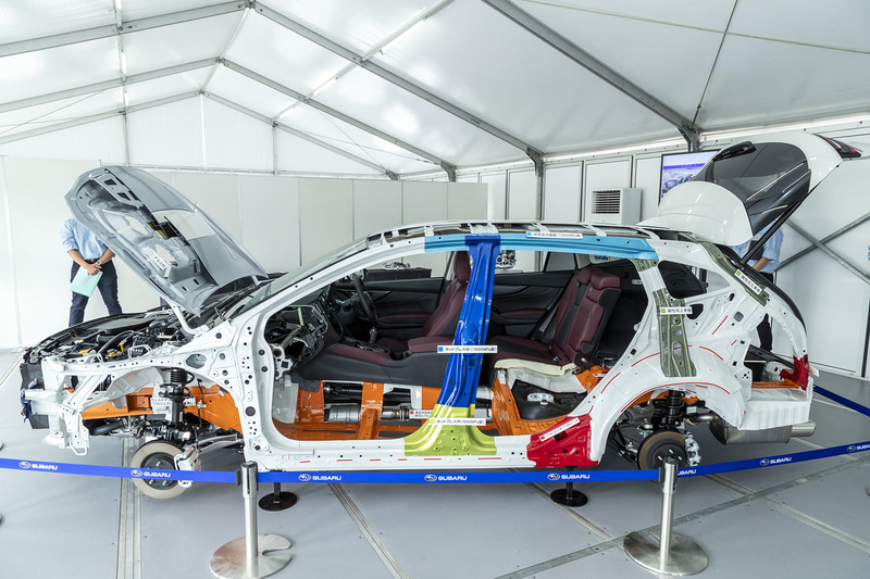 SGPボディとなった新型レヴォーグ