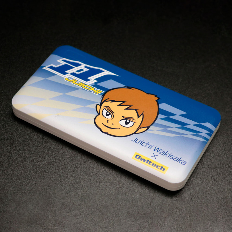 5000mAhモバイルバッテリー：3300円、10000mAhモバイルバッテリー：4400円