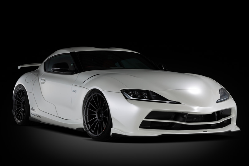 FRP製パーツ装着状態（FRPフルセット：110万円）