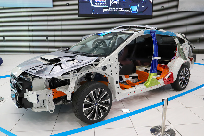 カットモデルも確認できる