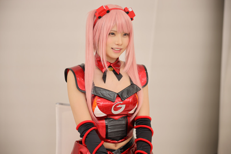 えなこさんのインタビューも公開