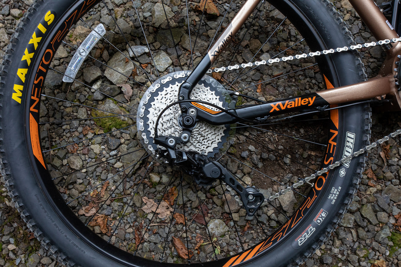 気がつくとギヤもいちばん軽い位置になっていた。勾配が急にきつくなったわけではないので、それだけ体力が厳しかったということか