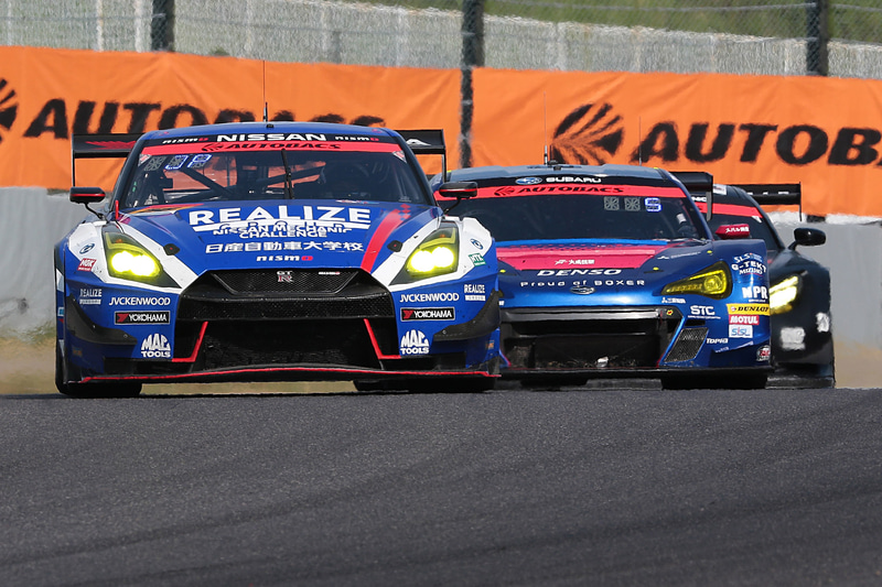 ある意味、GT300クラスで最も目立っていた56号車 リアライズ 日産自動車大学校 GT-R