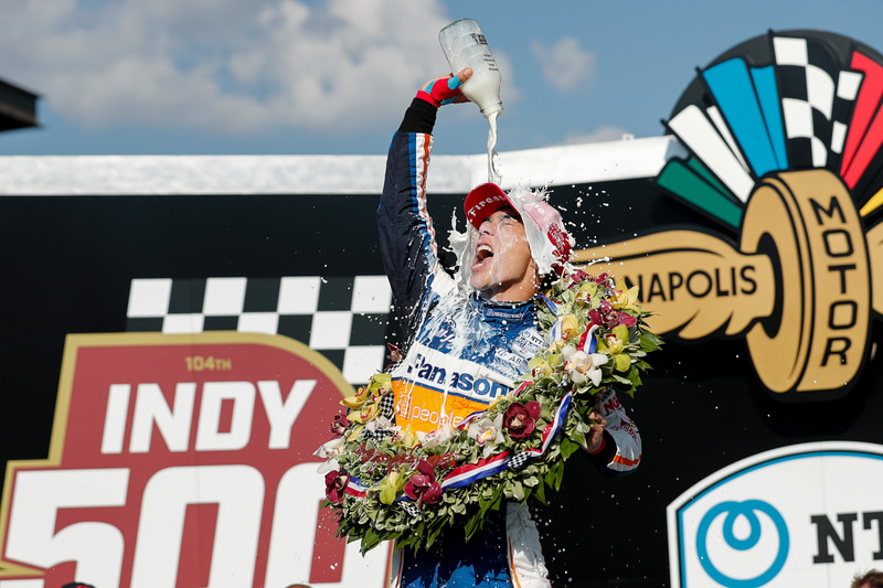 2020年のインディ500で優勝した佐藤琢磨選手。2017年以来の2勝目