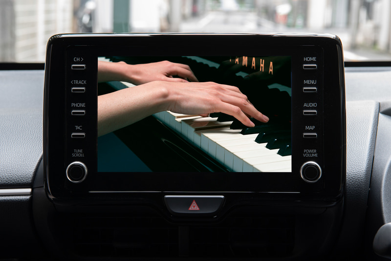 「ディスプレイオーディオ入力キット（VIK72/73）」を使うことでDVDプレーヤーなどの映像を楽しむことができる