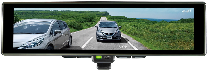 左が従来のインナーミラー。後部座席や車体が写り込んでしまう。右が新しいインテリジェント ルームミラー。カメラがリアウインドウに配置され、後方が見やすい