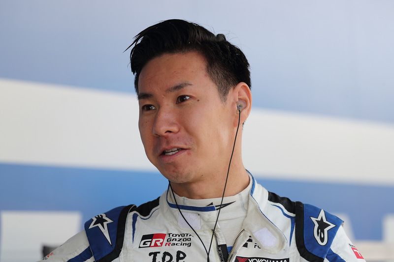 中嶋一貴選手（VANTELIN TEAM TOM’S、左）、小林可夢偉選手（carrozzeria Team KCMG、中央）、山下健太選手（KONDO RACING、右）の日本人3選手はすでに帰国しPCR検査も済ませて参戦が決定