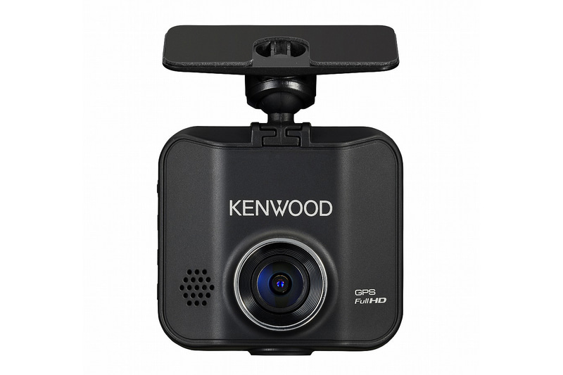 32GBのSDカードが付属するDRV-355