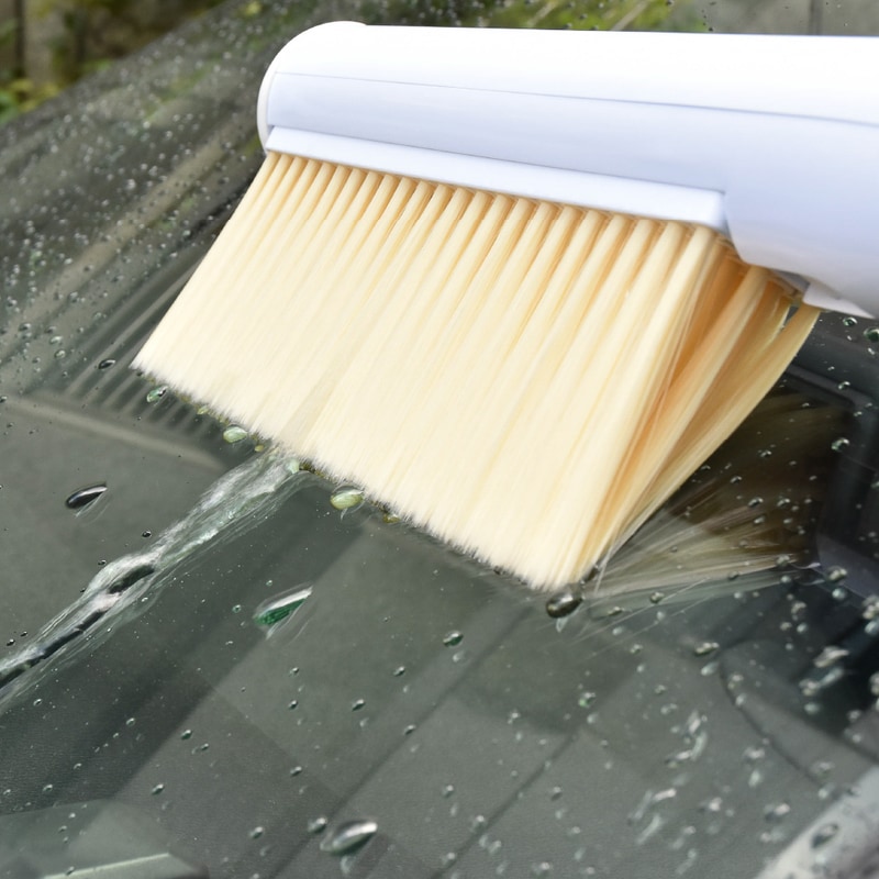 ブラシ部分から水が出る