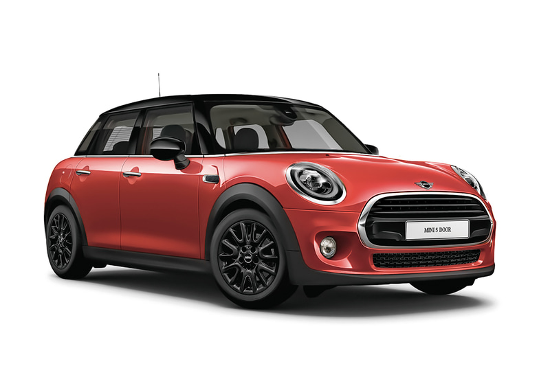 日本初導入のインディアン・サマー・レッド・メタリックのボディカラーを採用。ルーフ、ミラーキャップ、ホイールを黒にすることでアクセントとした