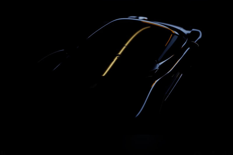 SNSで公開された新型スーパースポーツカー「MC20」のシルエット