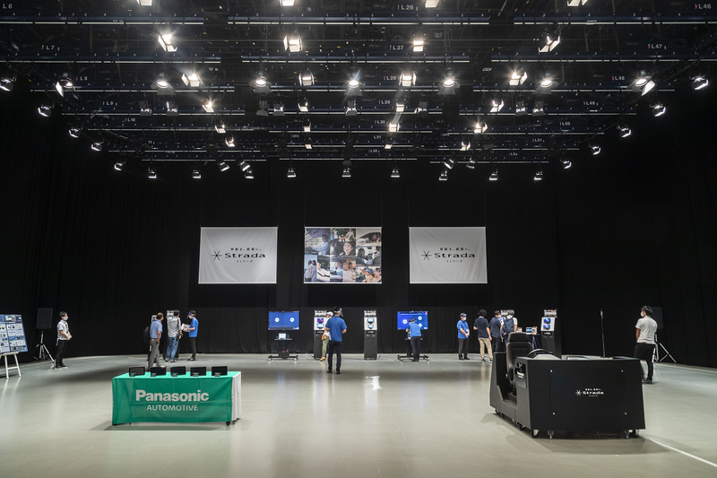 内覧会会場。新型コロナウイルス感染症対策でスペースを十分に確保して行なわれた