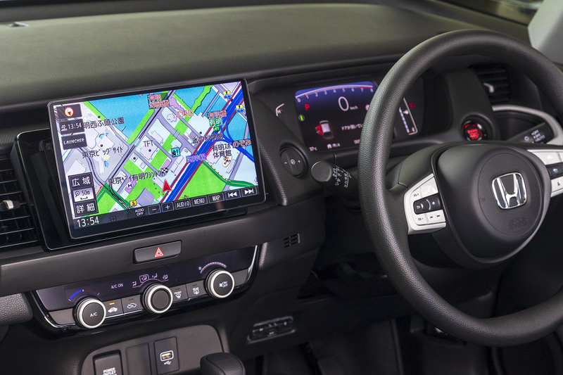 本田技研工業「フィット」に装着