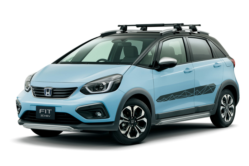 ホンダ純正愛犬用アクセサリー「Honda Dog」シリーズを装着した「フィット CROSSTAR」などを「第6回アウトドアドッグフェスタin八ヶ岳」に展示