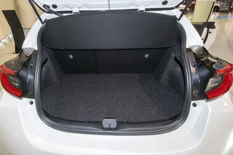 GRヤリス RZ“High Performance”の室内