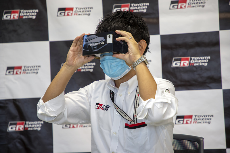 新型ヤリス 発売記念オンラインイベント GR YARIS ONLINE FESの目玉企画の1つ、マスタードライバーである「モリゾウ」こと豊田章男社長がドライブするGRヤリスの走りをVR（バーチャルリアリティ）で同乗体験できるイベントの簡易版を体験